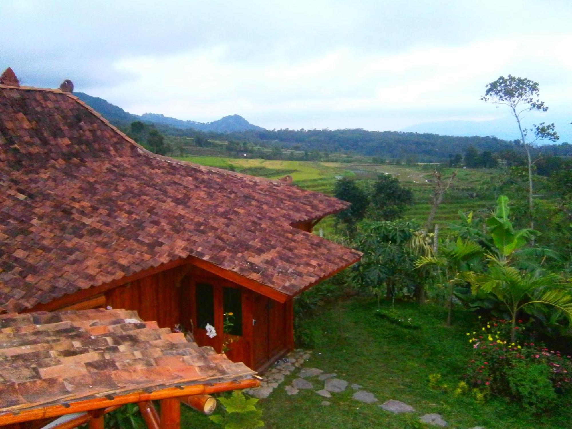 Villa Sumbing Indah Magelang Room photo